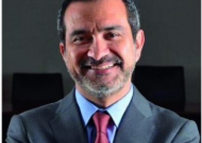 Juan Carlos Chomalí asume como presidente de AFP Capital